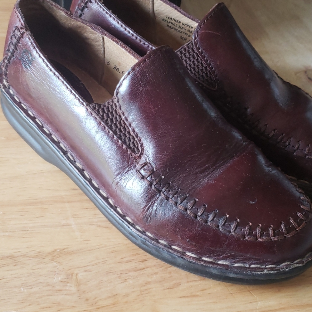 Born shoes